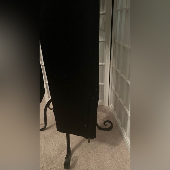 CACHE Black Denim Studded Black Bead/Stud Jean Pants Size 2 - Picture 2 of 12